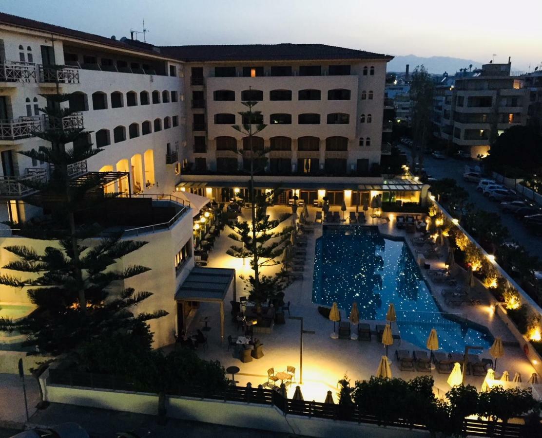 Sol & Mare - Beach Front Resmo Dış mekan fotoğraf