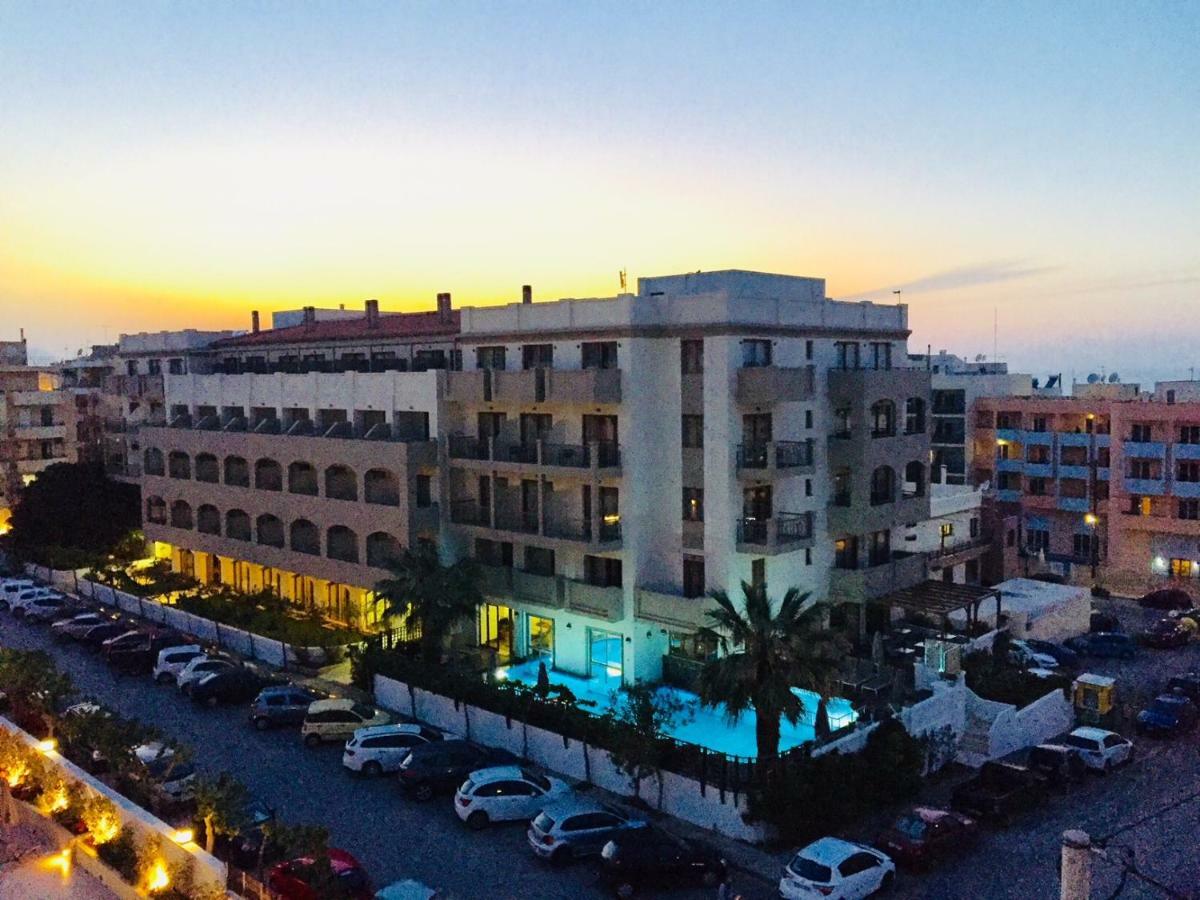 Sol & Mare - Beach Front Resmo Dış mekan fotoğraf